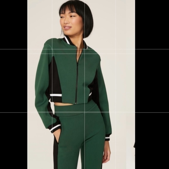 MICHI Carve Cropped Jacket Size M - Picture 7 of 16